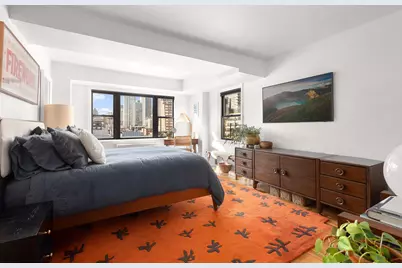 333 E 66th Street #14F, New York, NY 10021 - Photo 4