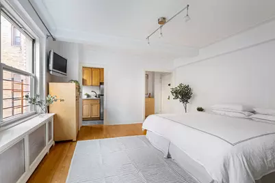 70 Remsen Street #6J, New York City, NY 11201 - Photo 4