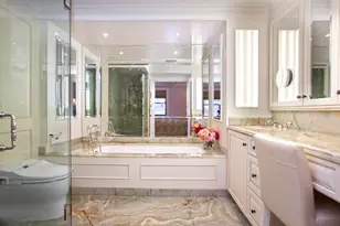 160 Central Park S, New York City, NY 10019 - Photo 12