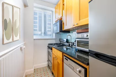 200 W 20th Street #1007, New York City, NY 10011 - Photo 4