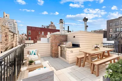 156 W 10th Street, New York City, NY 10014 - Photo 8