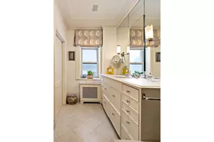 925 Park Ave, New York City, NY 10075 - Photo 16