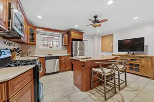 397 Bainbridge St., New York City, NY 11233 - Photo 4