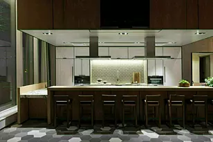 252 South St, New York City, NY 10002 - Photo 16