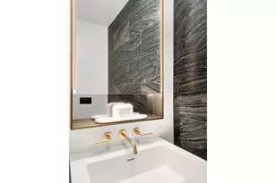 215 W 28th St, New York City, NY 10001 - Photo 14