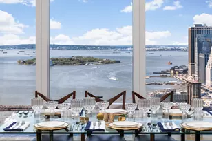 252 South St, New York City, NY 10002 - Photo 2