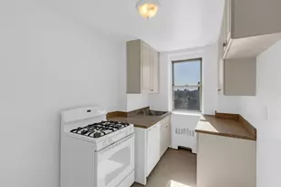 60 Knolls Crescent, New York City, NY 10463 - Photo 6