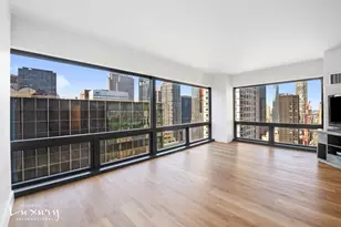 721 5th Ave, New York City, NY 10022 - Photo 4