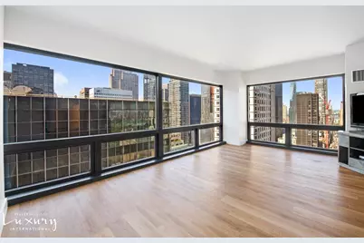 721 Fifth Avenue #37A, New York City, NY 10022 - Photo 4