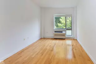 3585 Greystone Ave, New York City, NY 10463 - Photo 6