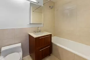 3585 Greystone Ave, New York City, NY 10463 - Photo 30