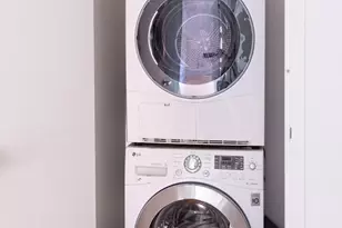 3585 Greystone Ave, New York City, NY 10463 - Photo 12