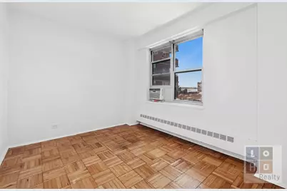 575 Grand Street #E1105, New York City, NY 10002 - Photo 12