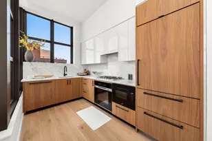 29 Huron St, New York City, NY 11222 - Photo 2