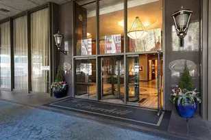 300 E 40th St, New York City, NY 10016 - Photo 20