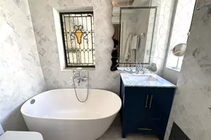 71 E 77th St, New York City, NY 10075 - Photo 10