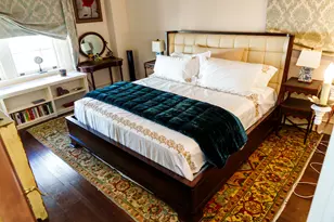 71 E 77th St, New York City, NY 10075 - Photo 2