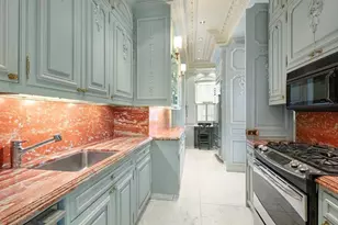 910 5th Ave, New York City, NY 10021 - Photo 16