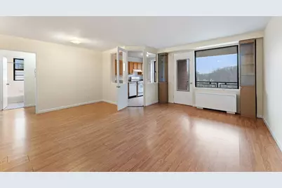 4901 Henry Hudson Parkway W #7D, New York City, NY 10471 - Photo 2