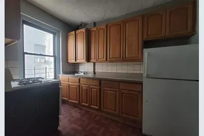 21-68 35th Street #3-C, New York City, NY 11105 - Photo 1