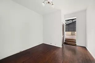 121 E 83rd St, New York City, NY 10028 - Photo 14