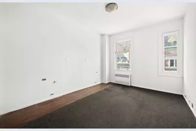 121 E 83rd Street, New York City, NY 10028 - Photo 12