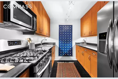 99 Jane Street #1E, New York City, NY 10014 - Photo 4