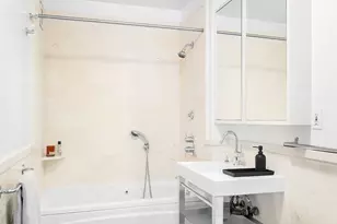 99 Jane St, New York City, NY 10014 - Photo 6