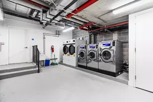 37-14 34th St, New York City, NY 11101 - Photo 24