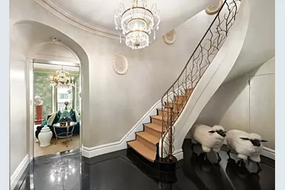 4 E 72nd Street #3/4B, New York City, NY 10021 - Photo 2