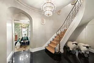 4 E 72nd St, New York City, NY 10021 - Photo 2