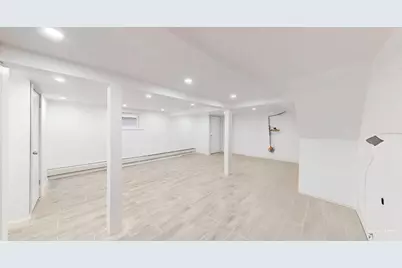 1725 Rockaway Parkway, New York City, NY 11236 - Photo 26