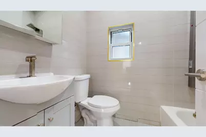1725 Rockaway Parkway, New York City, NY 11236 - Photo 10