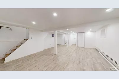 1725 Rockaway Parkway, New York City, NY 11236 - Photo 24