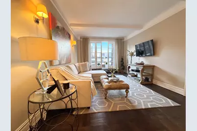 23 W 73rd Street #616, New York City, NY 10023 - Photo 2