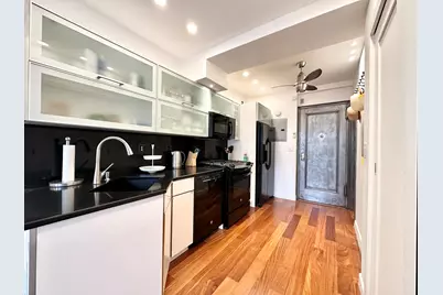 410 W 24th Street #15D, New York City, NY 10011 - Photo 4