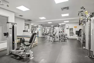 410 W 24 St, New York City, NY 10011 - Photo 10