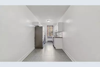 3220 Ave H #4B, New York City, NY 11210 - Photo 6