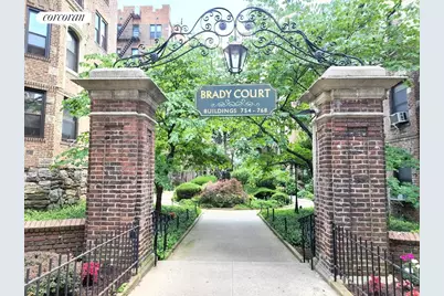 756 Brady Avenue #507, New York City, NY 10462 - Photo 12