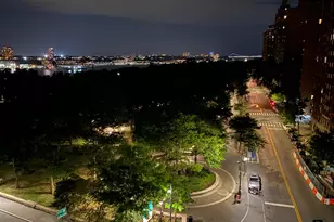 330 W 72nd St, New York, NY 10023 - Photo 12