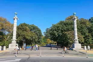 194 30th St, New York City, NY 11232 - Photo 28