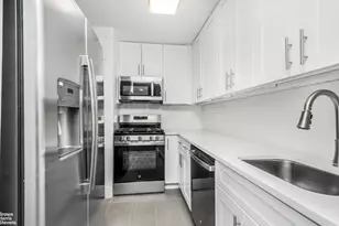 2500 Johnson Ave, New York City, NY 10463 - Photo 4