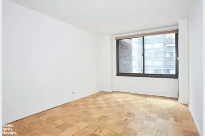 44 W 62nd Street #6E, New York City, NY 10023 - Photo 4