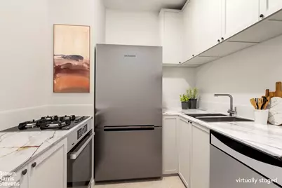 44 W 62nd Street #6E, New York City, NY 10023 - Photo 2