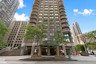 44 W 62nd St, New York City, NY 10023 - Photo 8