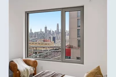 24-01 Queens Plaza N #205, New York City, NY 11101 - Photo 10