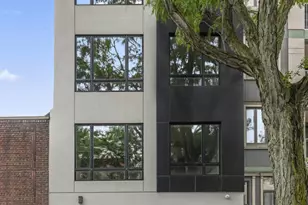 26 Goodwin Pl, New York City, NY 11221 - Photo 6