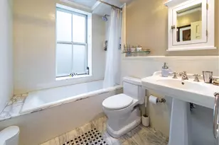 162 Hoyt St, New York City, NY 11217 - Photo 16