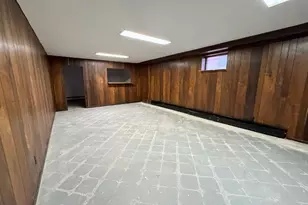 82-04 188th St, New York City, NY 11423 - Photo 18