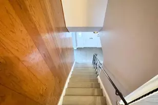 82-04 188th St, New York City, NY 11423 - Photo 16